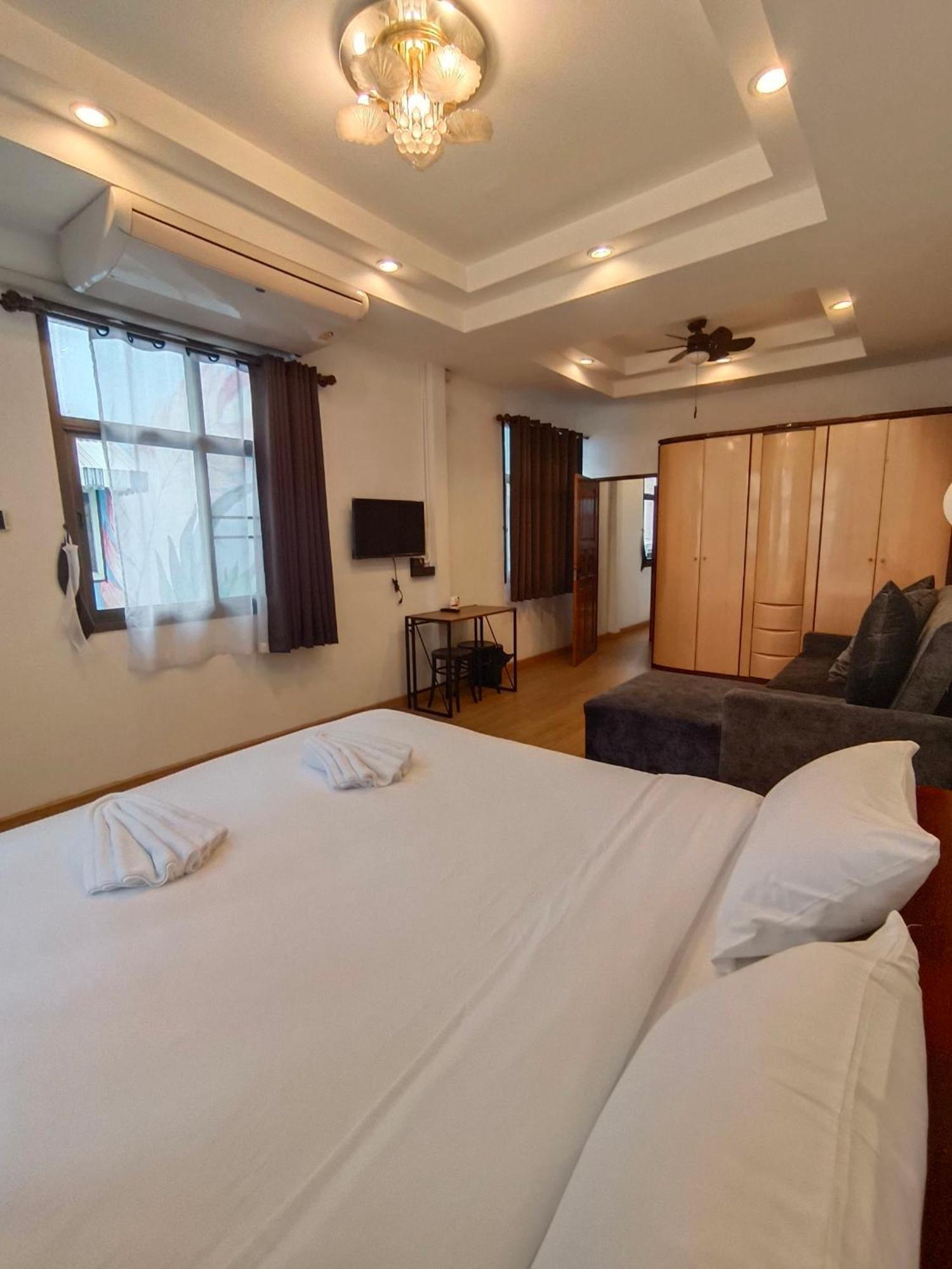 Hotel Penthouse Lamoon Bangkok Exterior foto